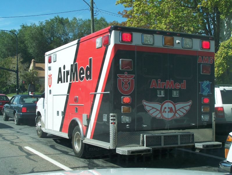 File:Airmed Ambulance.jpg